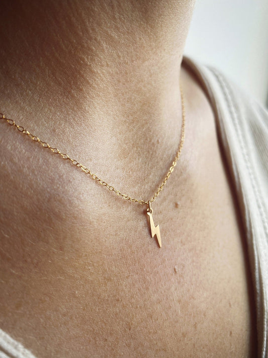 14k Gold Lightning Bolt Necklace - Jewellery Hut