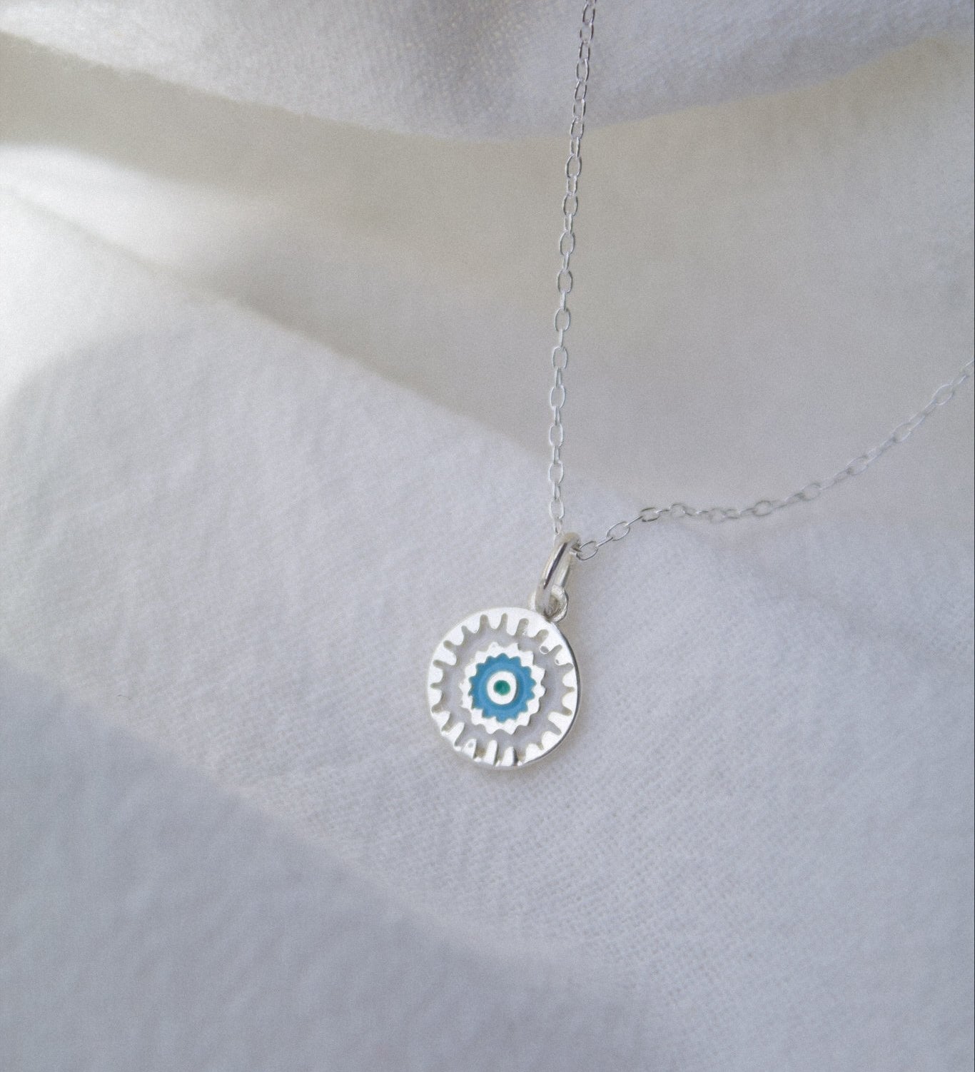 Sterling Silver Turqiouse Mandala Necklace - Jewellery Hut