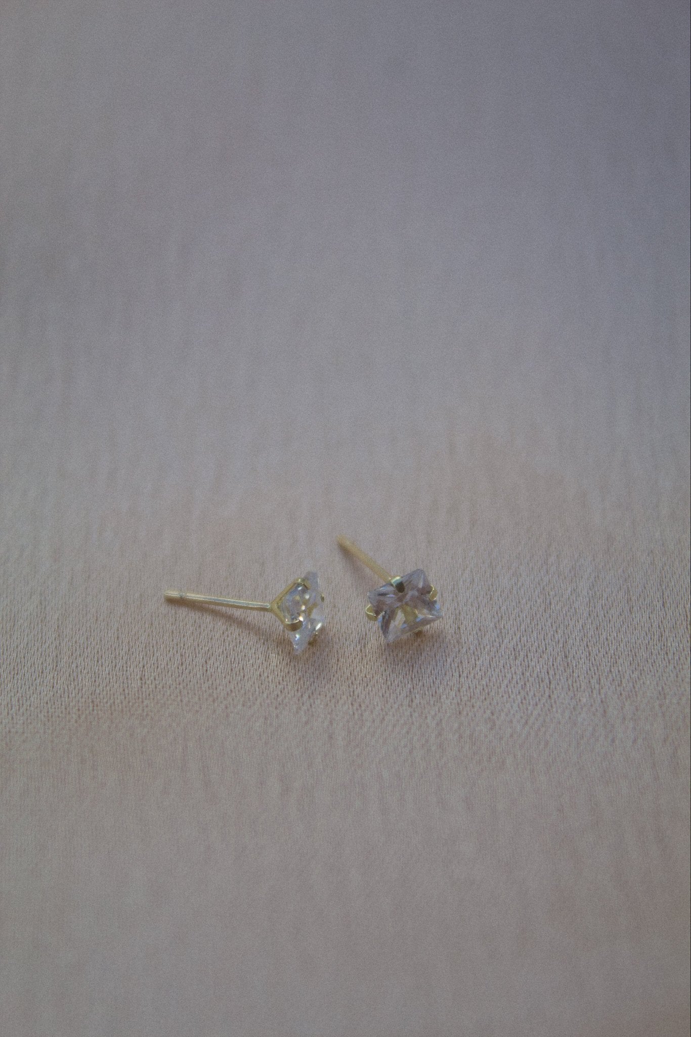 Small white clearance stone earrings